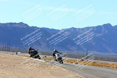 media/Jan-09-2022-SoCal Trackdays (Sun) [[2b1fec8404]]/Turn 8 (1045am)/